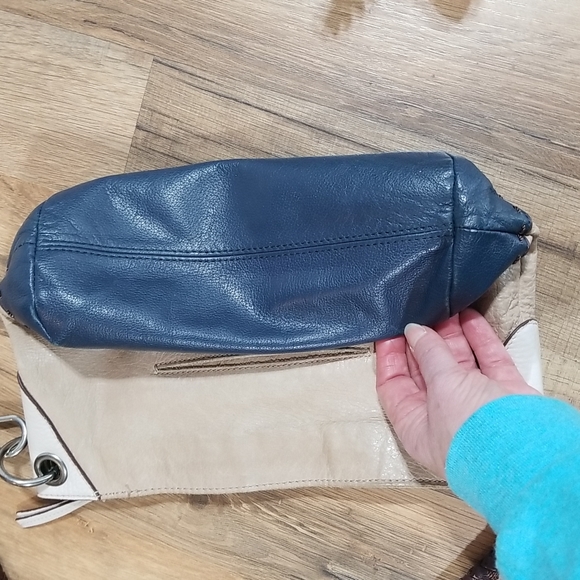 THE SAK THALIA Navy and Beige Small Leather Hobo Bag Purse with Braided Handle - Picture 9 of 16